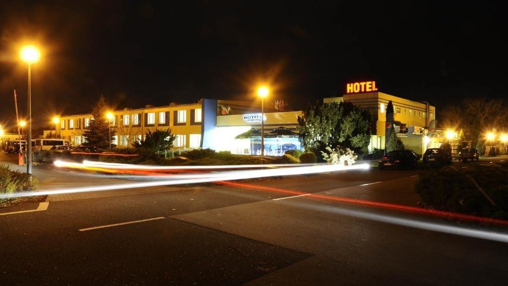 Hotel Zawisza Bydgoszcz Exterior foto